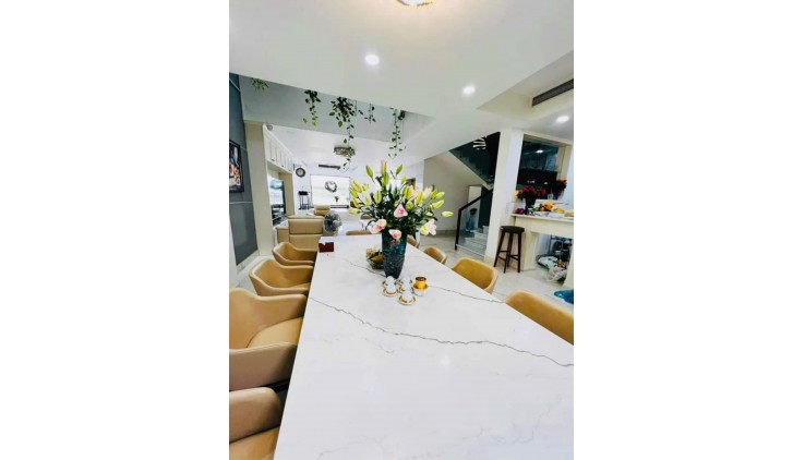 BÁN NHÀ 2 TẦNG, 48M², NGÕ TAM CHÂU, TAM BÌNH, THỦ ĐỨC - GIÁ CHỈ 1.7 TỶ - SỔ ĐỎ CHÍNH CHỦ