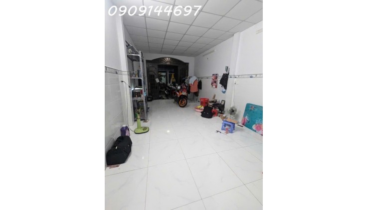 Nhà 1,5  tầng đường ĐHT06, phường THT, Q12, dt 52m2 (3,7mx13m) Hẻm ôtô. Giá 3,75Tỷ
