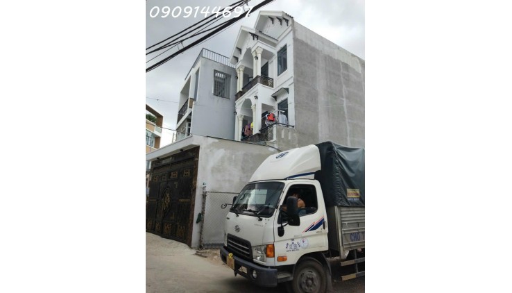 Nhà 3 tầng đường Nguyễn Thị Búp, phường TCH, Q12, dt 91,8m2 (5mx19m) Hẻm 7m thông Giá 7,1Tỷ