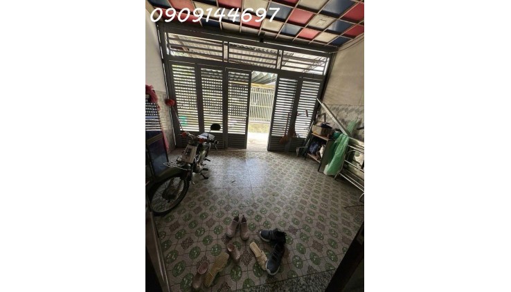 Nhà 2 tầng đường Nguyễn Thị Căn, phường TTH, Q12, dt 92,5m2 (4,2/8,4mx18m) Hẻm Ôtô. Giá 3,5Tỷ
