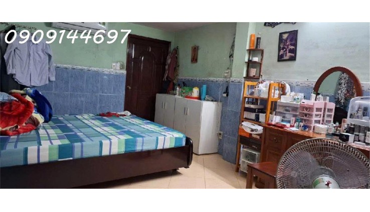 Bán Nhà 4 tầng Mặt tiền đường Tô Ký, phường TMT, Q12, dt 78m2 (5,3mx12m) Giá 6,1Tỷ