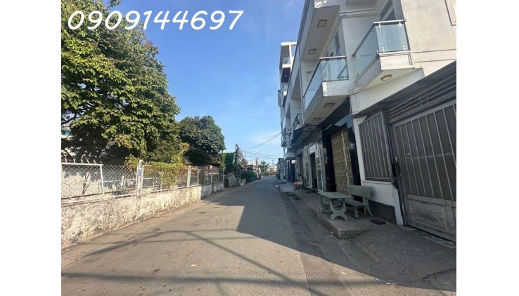 Nhà 3 tầng đường Nguyễn Thị Đặng, phường TTH, Q12 dt 58,2m2 (4mx14,5m). Giá 4,85Tỷ