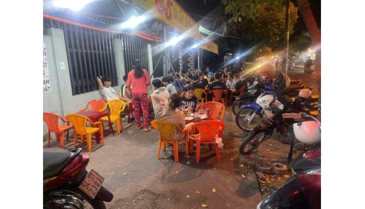Quận 12 , NHƯỢNG QUÁN NHẬU GIÁ RẺ Chỉ 198tr , MB Đẹp DT ngang 20m vỉa hè rộng, Tel : 0939404722 ( chính chủ )