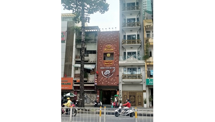 BÁN MẶT TIỀN ĐƯỜNG TRẦN HƯNG ĐẠO - QUẬN 1 - 82 M2