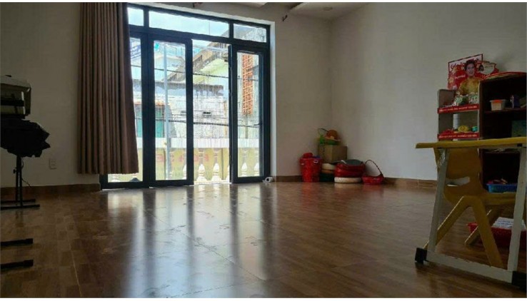 Siêu phẩm nhà mới giá chỉ 5 Tỷ  Lình Đông Thủ ĐỨc.