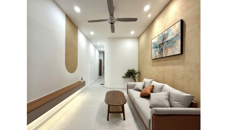 NHÀ ĐẸP THIẾT KẾ FULL NỘI THẤT . SÁT MẶT TIỀN NGUYỄN VĂN NGHI, P7, GV -HBG.- GIÁ 4.xTỶ.