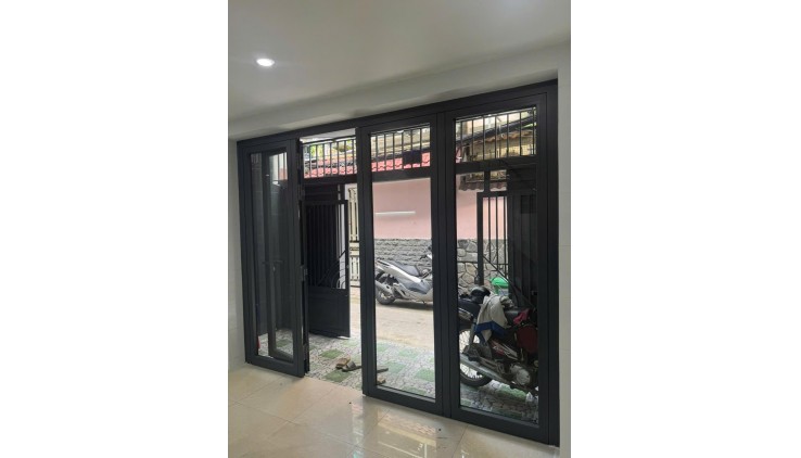Cần Bán Nhanh căn nhà mới ô tô vô gần sát cửa vị trí tại quận7, TPHCM
