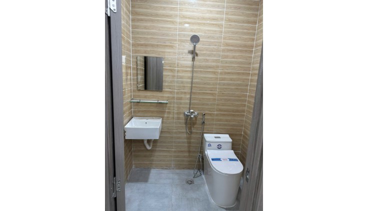 CÓ 2 PHÒNG FULL NỘI THẤT ĐẦU THÁNG 12 VÀO Ở CHÍNH CHỦ CẦN CHO NỮ THUÊ