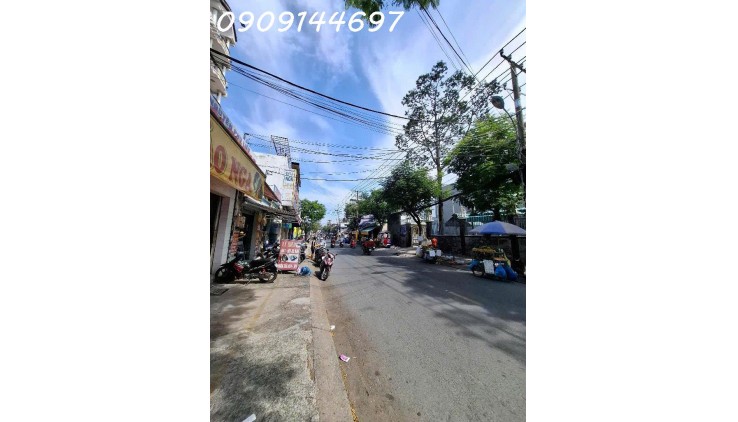 Chỉ 61tr/m2 Mặt tiền Kinh doanh đường NGUYỄN THỊ BÚP, phường TCH, Q12, dt 121,9m2 (4mx30m) Đường 12m Giá 7,8Tỷ