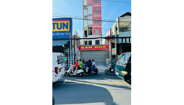 Chính Chủ Cần Bán Nhà Mặt Tiền Đường Hà Huy Giáp Quận 12 Giá 11.8 Tỷ