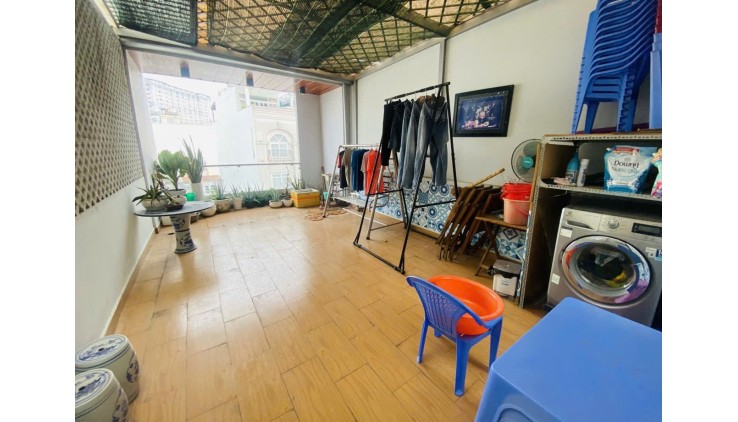 Bán nhà mặt tiền Trịnh Đình Trọng,Phú Trung, Tân Phú, 4m x 16.5m, 4 tầng hoàn công đủ, 11.6 tỷ