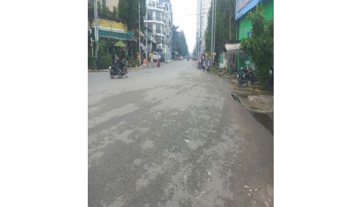 Chính chủ sang nhượng mặt bằng rất đẹp do bận việc gia đình không có thời gian làm