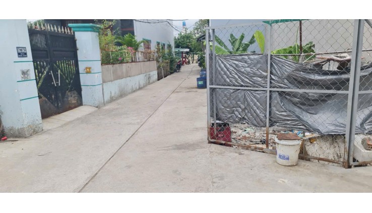 Chính Chủ Cần Bán Nhanh Lô Góc, 2 Mặt Tiền Ở Tỉnh Lộ 10 - Tân Tạo A