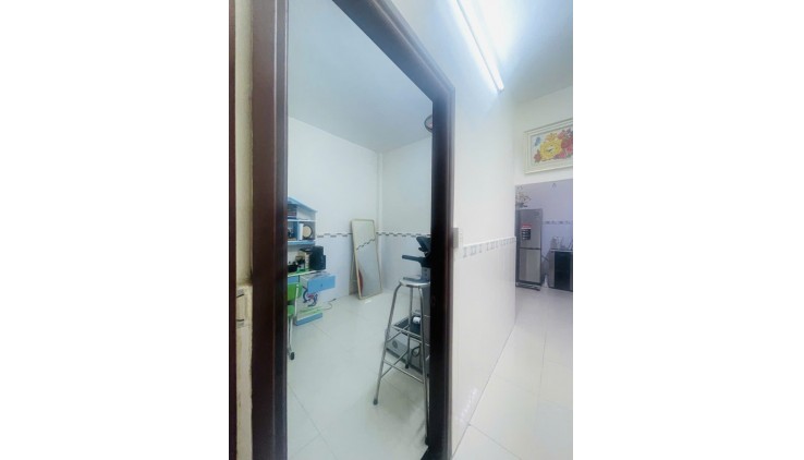 Ngang 6 khó tìm Đ số 19 gần TKTQ hẻm 5m 82m2,2Tầng Nhỉnh 5 tỷ