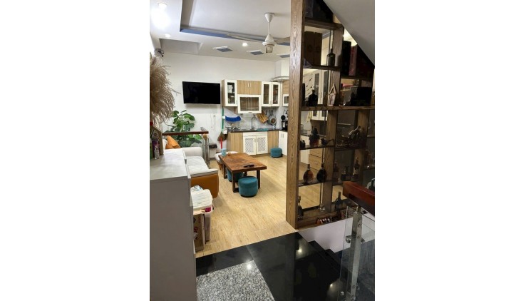 Bán nhà đẹp 5 tầng, Tân Kỳ Tân Quý, Tân Phú, 4 x 14, hẻm 7m sát mặt tiền, chỉ 9.7tỷ
