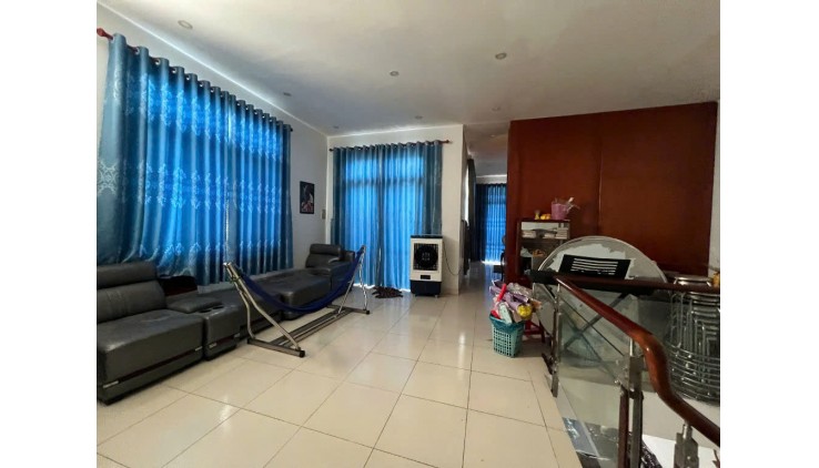 CHỦ NGỘP CẦN BÁN GẤP NHÀ MẶT PHỐ ĐƯỜNG 4 XÃ VĨNH LỘC A, BÌNH CHÁNH, HCM GIÁ 9 TỶ