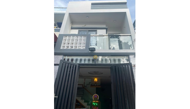 HOT HOT HOT !!! NHÀ Chính Chủ - Giá Tốt - Cần Bán Nhà Tại P. Bình Hưng Hòa B, Bình Tân , HCM