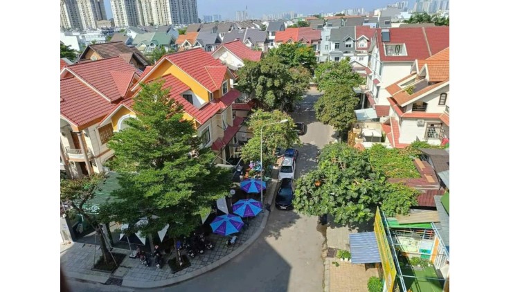 CHÀO BÁN LÔ GÓC KHANG ĐIỀN - INTRESSCO Q9 : SRH CÁ NHÂN