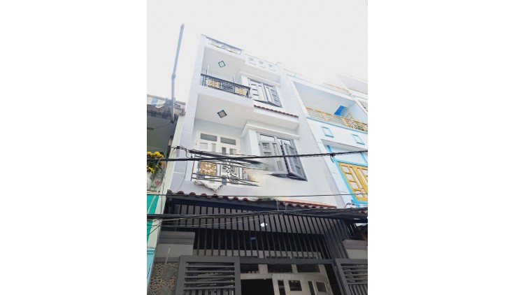Nhà mới đón tết Lê Văn Quới gần ngã tư 4 xã hẻm 5m xe hơi vào nhà 40m2,4Tầng Nhỉnh 4tỷ