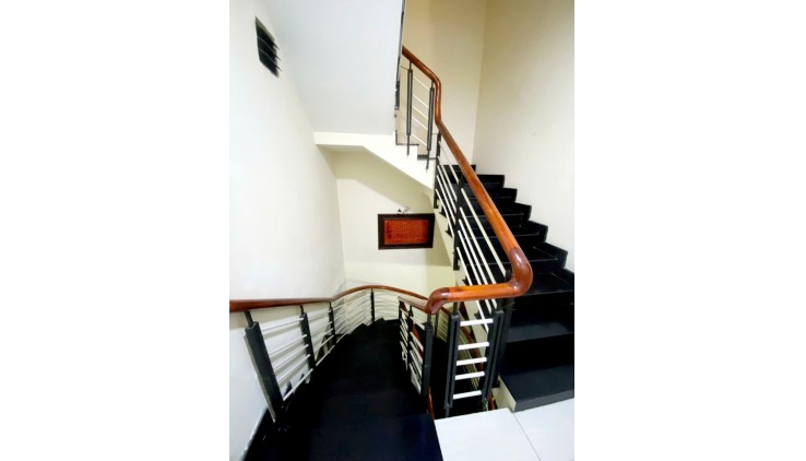 Bán nhà G.VẤP- huỳnh Văn Nghệ (4.5*14m), 4Lầu vài bước chân ra chợ Phạm Văn Bạch,6.85Tỷ