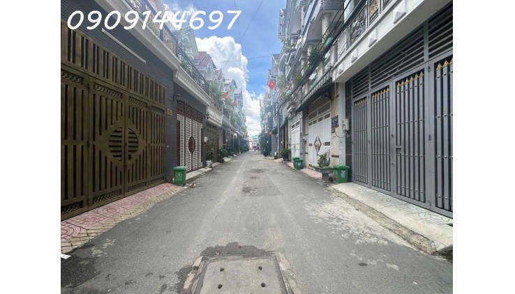 Bán Nhà 2 tầng 1/ đường HIỆP THÀNH 13, phường HT, Q12, dt 92,2m2 (4mx24m) Hẻm 8m Giá 4,75Tỷ