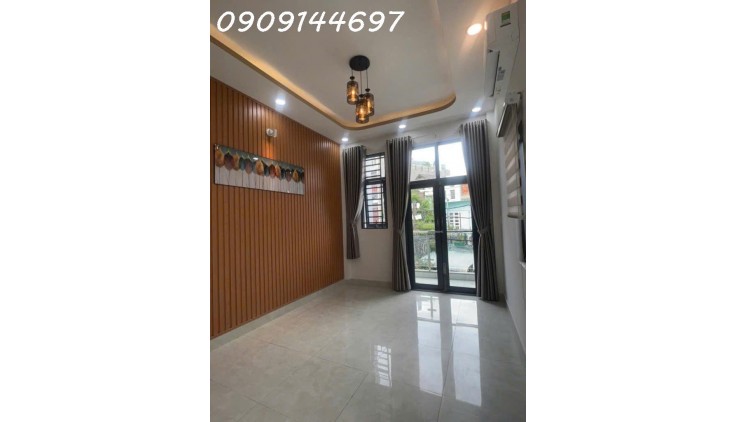 Nhà 2 tầng Mặt tiền đường THỚI AN 11, phường THỚI AN, Q12, dt 63m2 (4,2mx15m) Giá 3,95tỷ