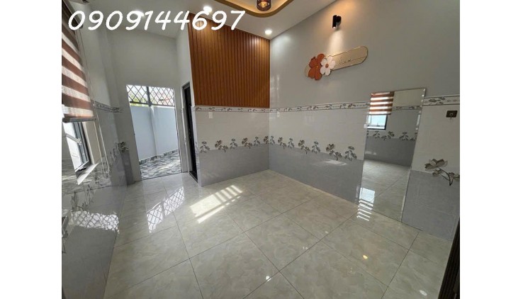 Nhà 2 tầng Mặt tiền đường THỚI AN 11, phường THỚI AN, Q12, dt 63m2 (4,2mx15m) Giá 3,95tỷ