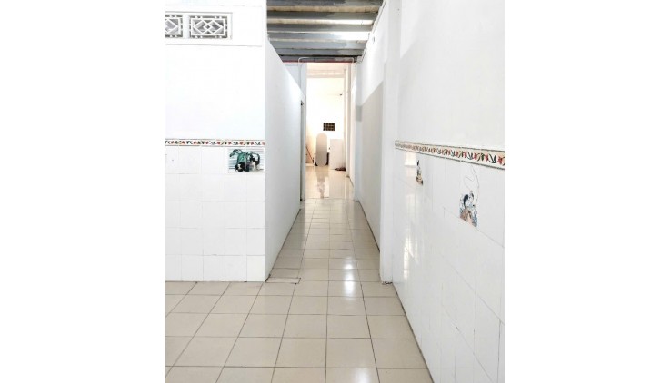 Mặt tiền Thụt, TT PHƯỚC LONG, XD 5 TẦNG, NAM HOÀ Q9, DT 82 m2, chỉ 4 tỷ nhỉnh