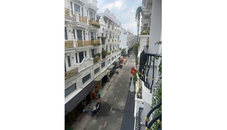 Bán nhà siêu đẹp 5 Tầng , Hương Lộ 2, Bình Tân, Hẻm xe hơi tận nhà, 4m x 15m, Chỉ 7.4 tỷ