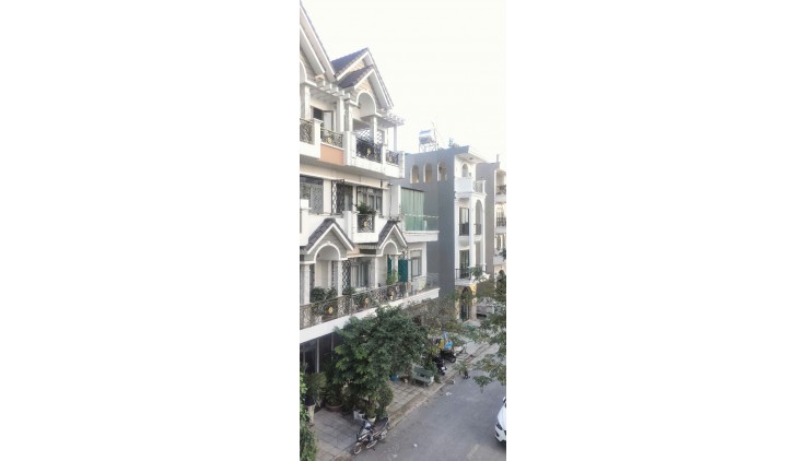 Nhà Mới TA33 - DT- 68M2, 5 Tầng Khu Phân Lô Lê Thị Riêng 1/ Nhỉnh 7 tỷ Thới An Q12