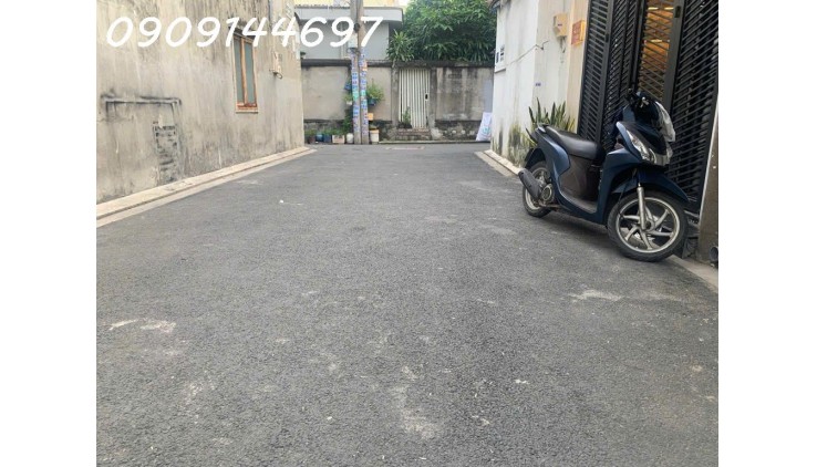 Nhà 2 tầng Mặt tiền đường THỚI AN 11, phường THỚI AN, Q12, dt 63m2 (4,2mx15m) Giá 3,95tỷ