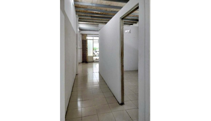 Mặt tiền, TT PHƯỚC LONG, XD 5 TẦNG, NAM HOÀ Q9, DT 83 m2, chỉ 4 tỷ nhỉnh.