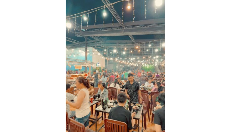 SANG NHƯỢNG NHÀ HÀNG BUFFET HẢI SẢN  Vị Trí : 189 tại 27/23 Phạm Hùng - Bình Hưng - Bình Chánh - Hồ Chí Minh