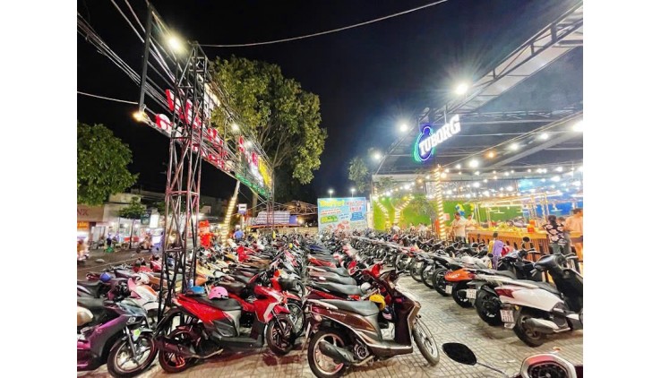 SANG NHƯỢNG NHÀ HÀNG BUFFET HẢI SẢN  Vị Trí : 189 tại 27/23 Phạm Hùng - Bình Hưng - Bình Chánh - Hồ Chí Minh