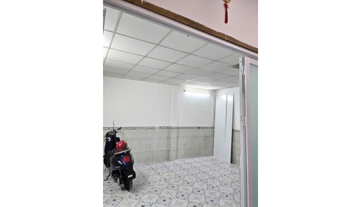Nhà NHỎ gấp bán, Đỗ Xuân Hợp, PLB, Q9, Dtsd 73m2, Ngang 5.7, HXh, Giá chỉ 3.25ty