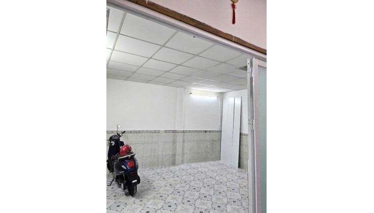 Bán nhà 2 tầng, 37m², 3.2 tỷ, Q.9, Đỗ Xuân Hợp, sổ hồng đầy đủ
