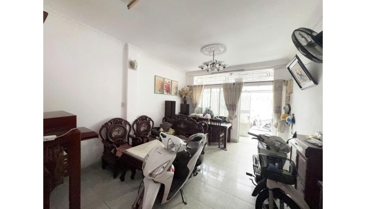 NHỈNH 4 TỶ- 53M2 NGAY NGÃ 6 GÒ VẤP - NGỘP BANK 3 TỶ - TẶNG NỘI THẤT.