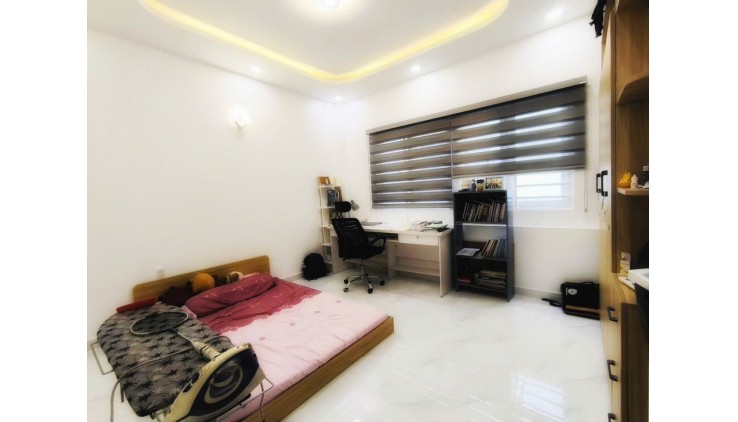 Bán nhà hẻm oto kế MT Lũy Bán Bích quận Tân Phú DTcn 61,9M chỉ 5.6 ty