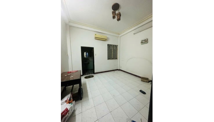 Bán nhà mặt tiền Bàu Cát, P12, Tân Bình, dt 4m x 16m, 5 tầng hoàn công đủ, 15 tỷ TL