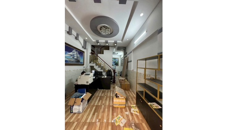 Bán Nhà 3 tầng đường BÙI VĂN NGỮ, phường Hiệp Thành, Q12, dt 39,2m2 (4mx10m) Hẻm 6m thông Giá 4,3Tỷ
