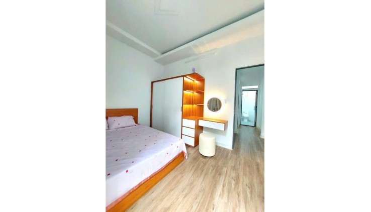 Bán Nhà 4 tầng đường BÙI VĂN NGỮ, phường HT, Q12, dt 38,3m2 (4mx10m) Hẻm 6m thông Giá 4,4Tỷ (TL)