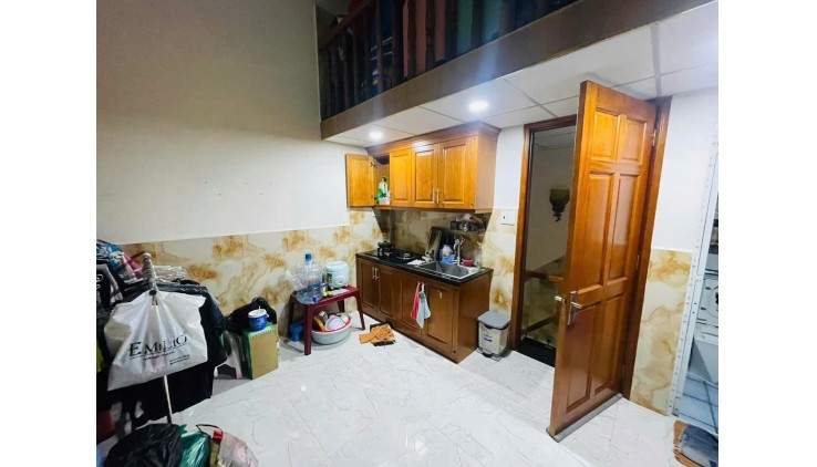 Nhỉnh 5 tỷ có nhà Mặt tiền Tân Sơn Nhì - gần Trương Vĩnh Ký, 4.2x5m, 3 T, ko lộ giới.