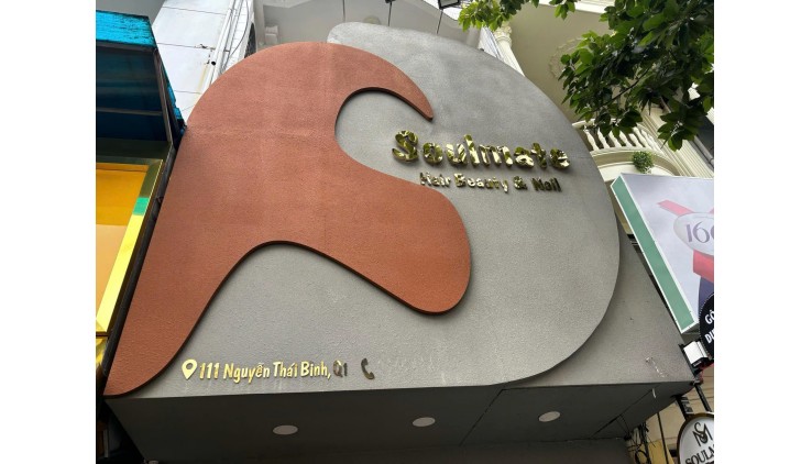 CHO THUÊ MẶT SÀN 2P - LẦU 2  Vị Trí : Nguyễn Thái Bình - Q1 - Hồ Chí Minh