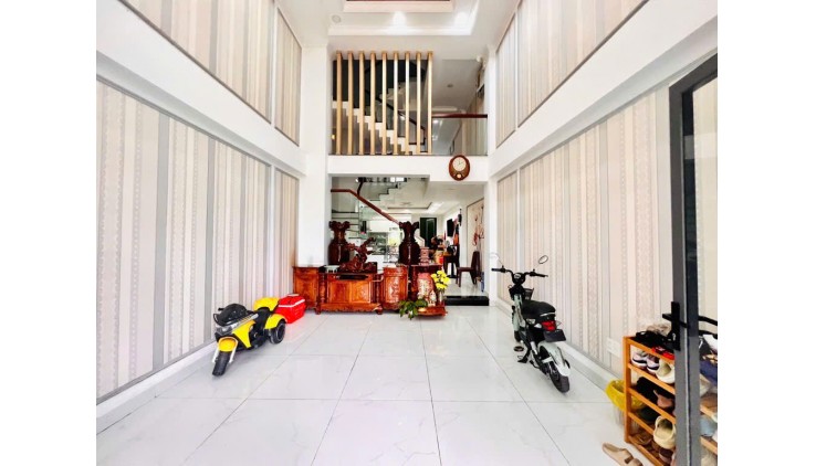 Bán Nhà 5 Tầng đường THỚI AN 16, phường TA, Q12, dt 66m2(4,2mx16m), hẻm 8m Giá 6,25Tỷ