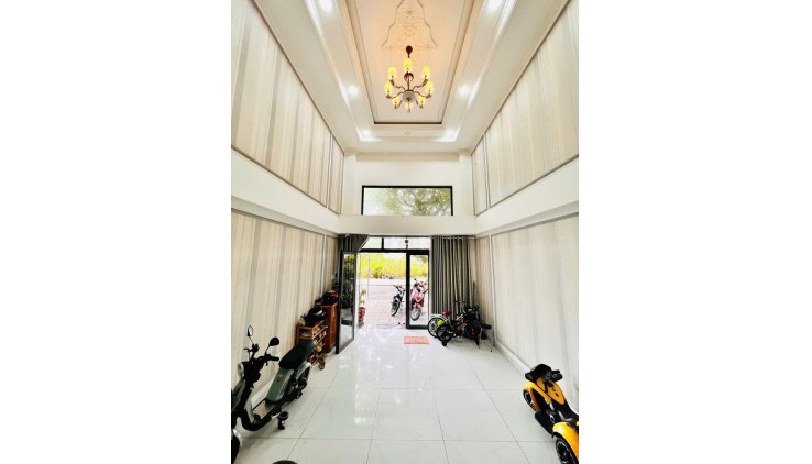 Bán Nhà 5 Tầng đường THỚI AN 16, phường TA, Q12, dt 66m2(4,2mx16m), hẻm 8m Giá 6,25Tỷ