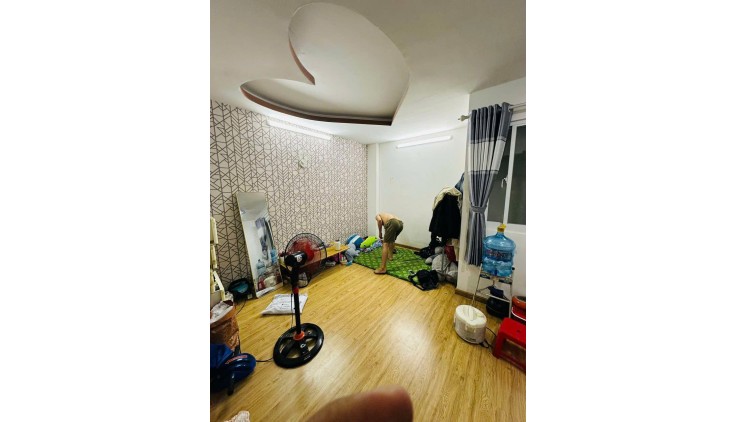Bán nhà giá tốt mặt tiền Cao Xuân Dục, Q8 sát Q5, 4m x 17m, giá 8.6 tỷ TL