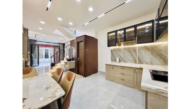 NHÀ ĐẸP TẶNG NỘI THẤT QUANG TRUNG 40M2 2 TẦNG CHỈ NHỈNH 4 TỶ