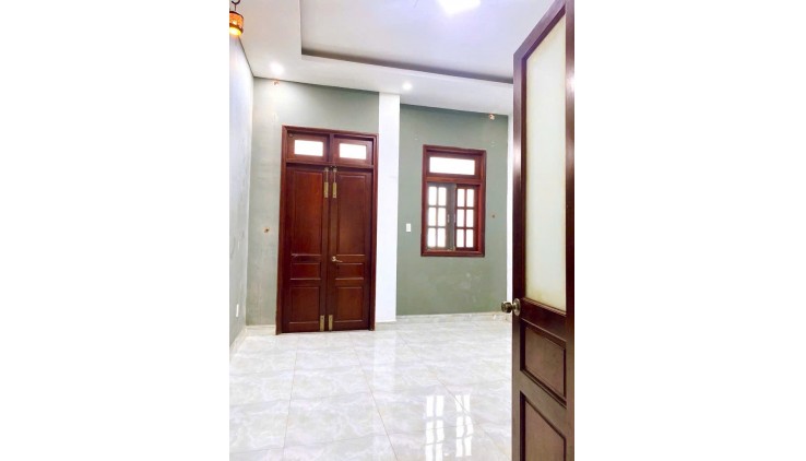 XE HƠI NGỦ TRONG NHÀ NGUYỄN VĂN KHỐI 76M2 4 TẦNG CHỈ NHỈNH 6 TỶ