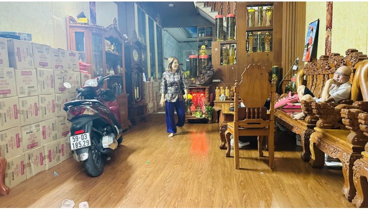 Bán nhà mặt tiền Tân Hương, Tân Phú, MTKD, dt 4.5m x 17.5m, 4 tầng, chỉ 16.5 tỷ