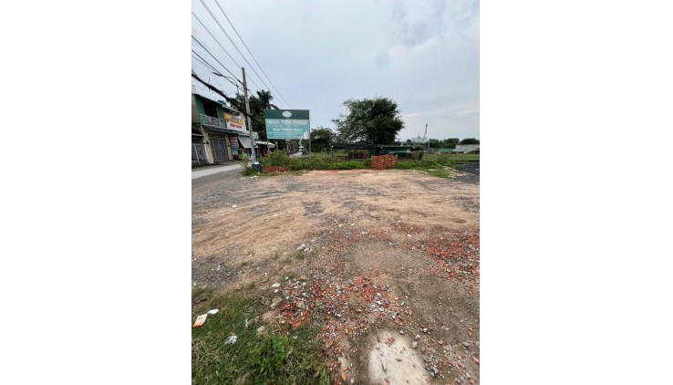 Cần cho thuê nhanh lô đất vị trí đẹp tại huyện Bình Chánh, TPHCM